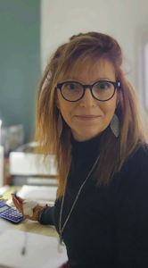 Sylvie, assistante administrative et pré-comptabilité à Caraman dans le Lauragais